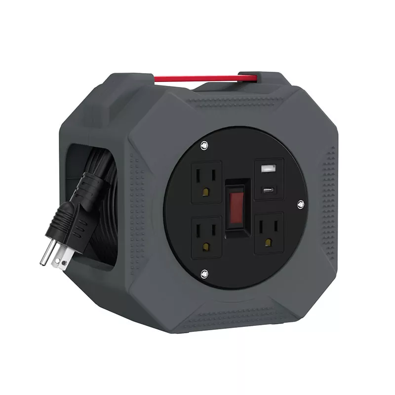 Чи є представлення пластикової шнурової котушки USB 2.4A з 3 розетками та 30-футовим кабелем нещодавньою розробкою?